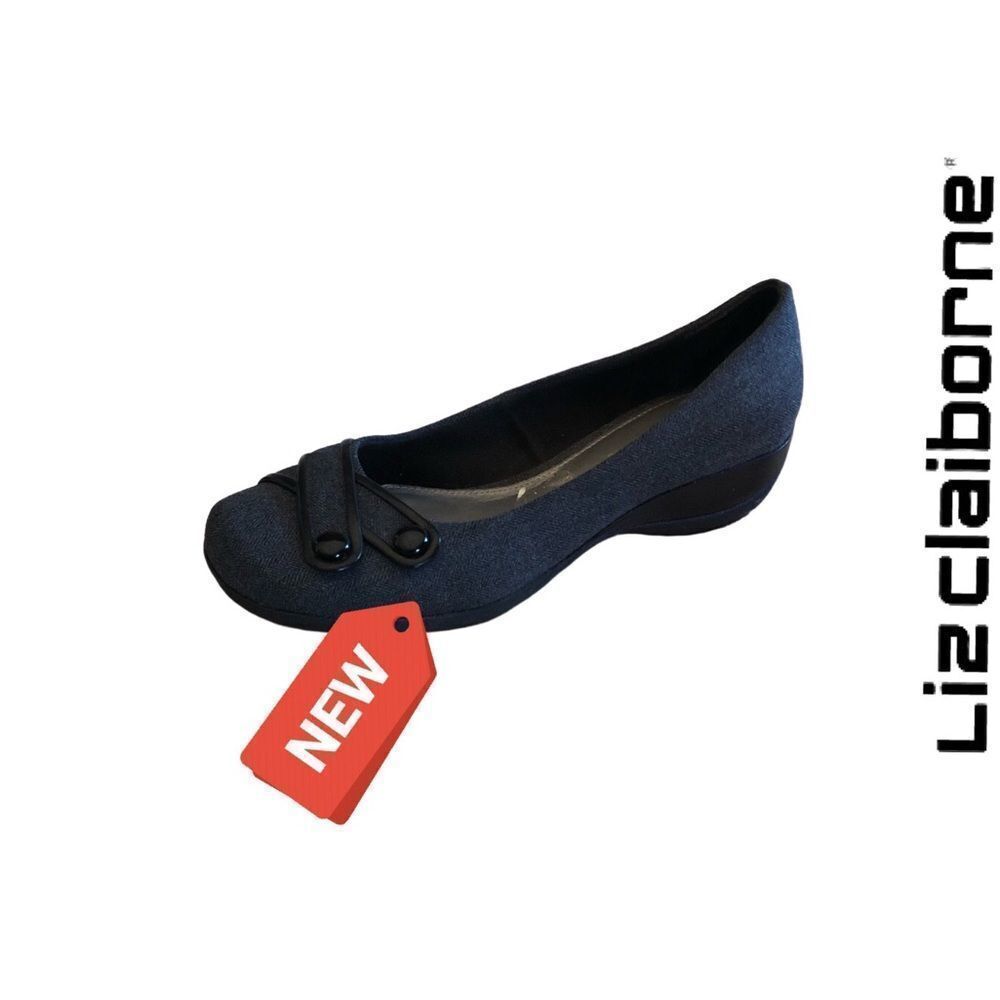 Liz Claiborne Herringbone Flats with Tab‎ & Button feature on Toe, Size 6